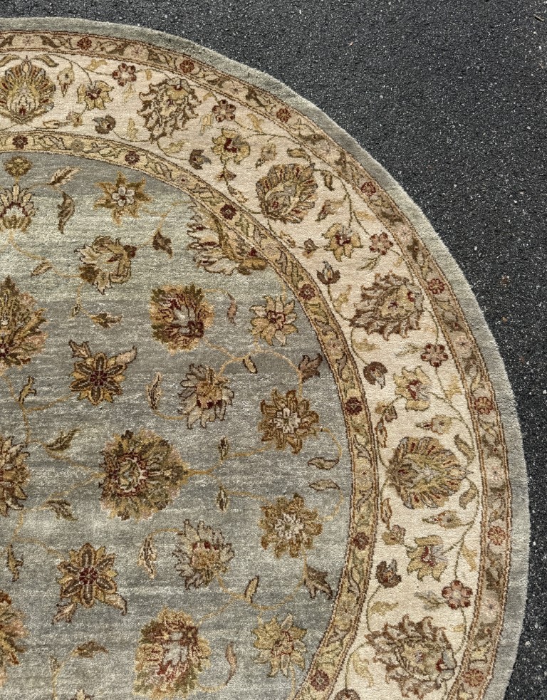 8ft Round Ziegler Sultanabad-Style Hand-Knotted Area Rug 8ft Round Ziegler Sultanabad-Style Hand-Knotted Area Rug
