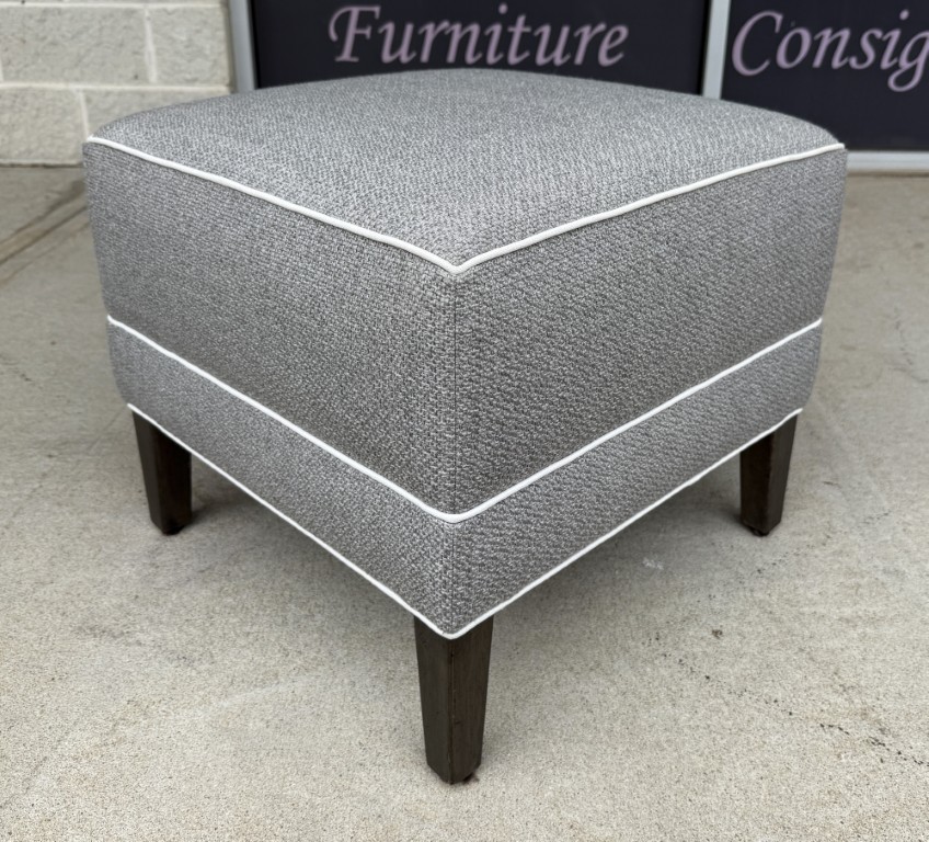 Ethan Allen Gray Upholstered Ottoman with White Piping Ethan Allen Gray Upholstered Ottoman with White Piping
