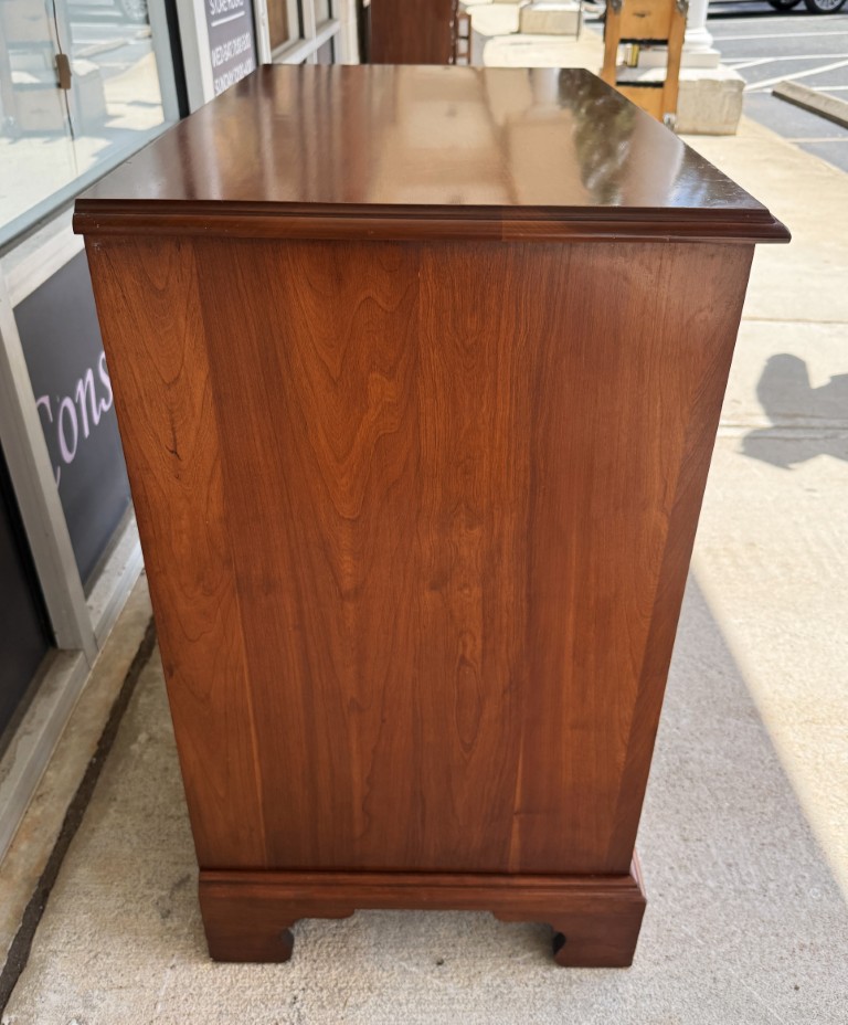 Henkel Harris Solid Black Cherry 4-Drawer Chest Model No. 2440 Henkel Harris Solid Black Cherry 4-Drawer Chest Model No. 2440