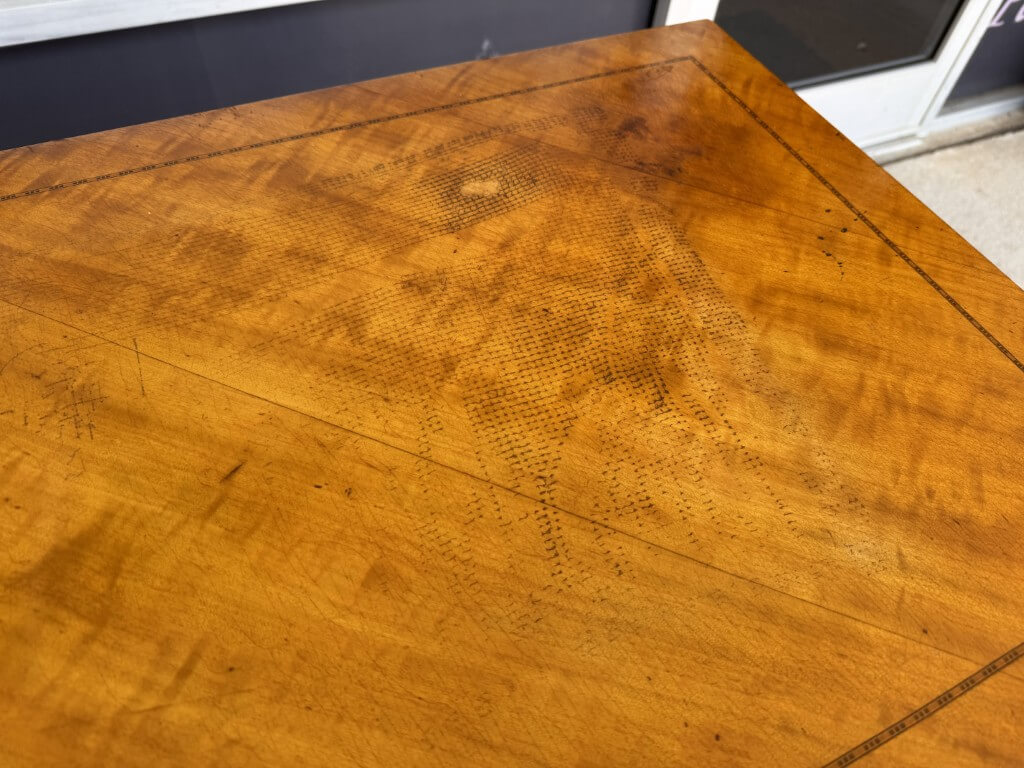 1930s Burled Walnut Dresser 1930s Burled Walnut Dresser