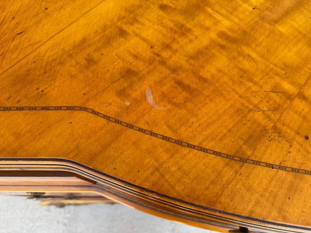 1930s Burled Walnut Dresser 1930s Burled Walnut Dresser