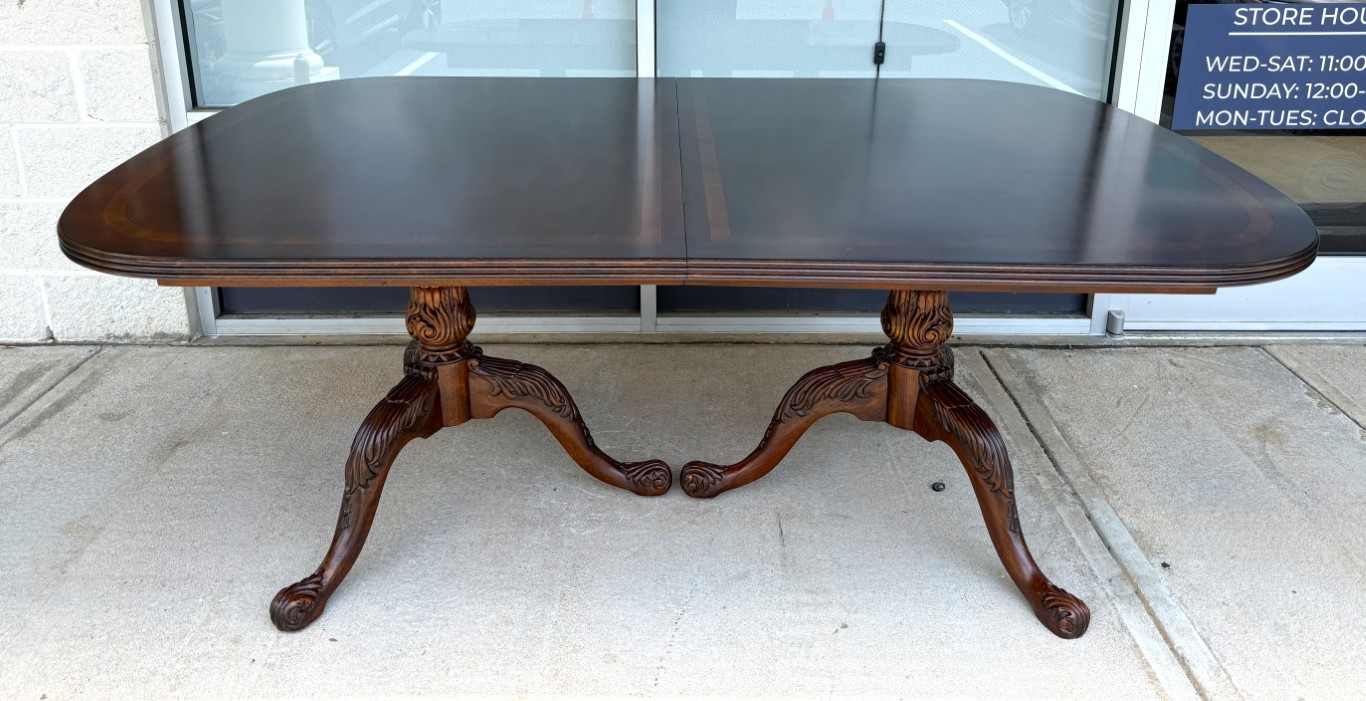 Drexel Heritage Banded Mahogany Double Pedestal Dining Table with Two Leaves Drexel Heritage Banded Mahogany Double Pedestal Dining Table with Two Leaves
