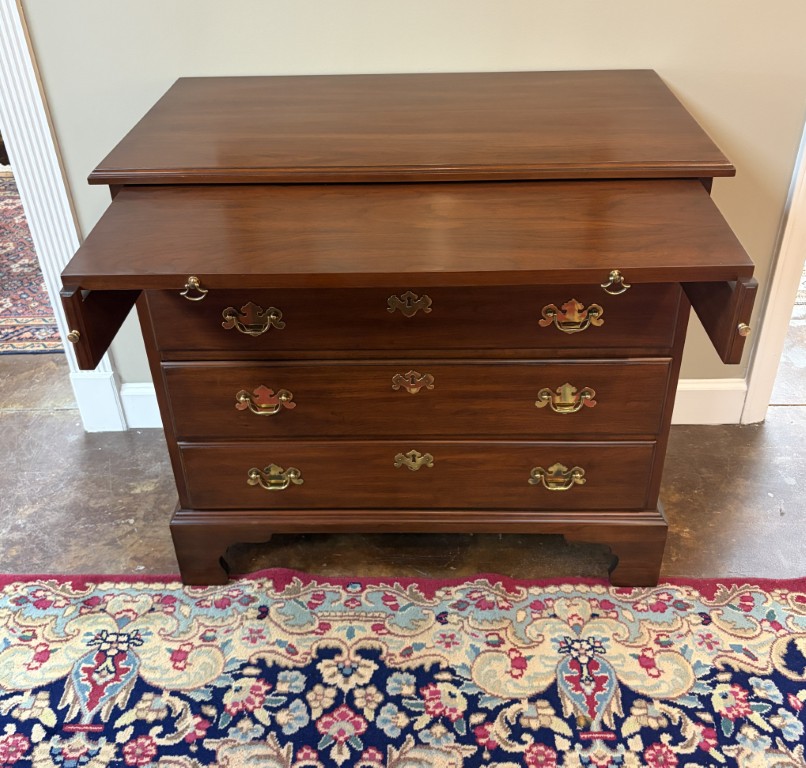 Henkel Harris Wild Black Cherry Bachelor's/Serving Chest #2401 Henkel Harris Wild Black Cherry Bachelor's/Serving Chest #2401