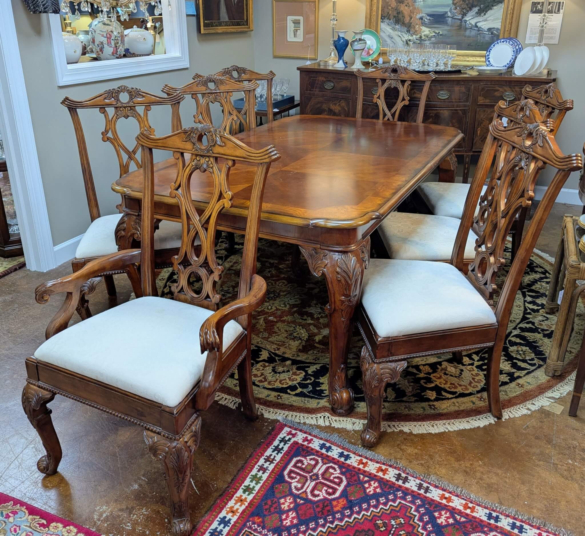 Broyhill Chippendale Style Dining Set Broyhill Chippendale Style Dining Set