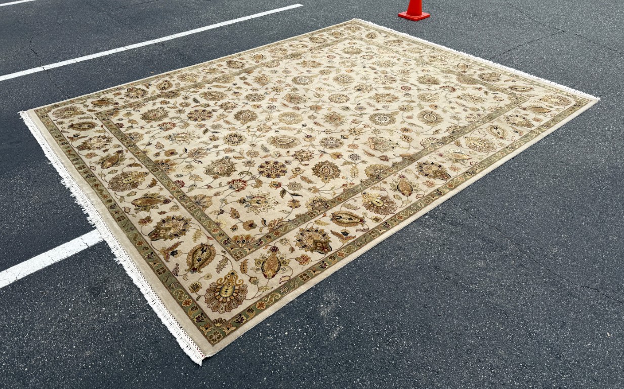 9x12 Persian Tabriz-Style Hand-Knotted Area Rug 9x12 Persian Tabriz-Style Hand-Knotted Area Rug