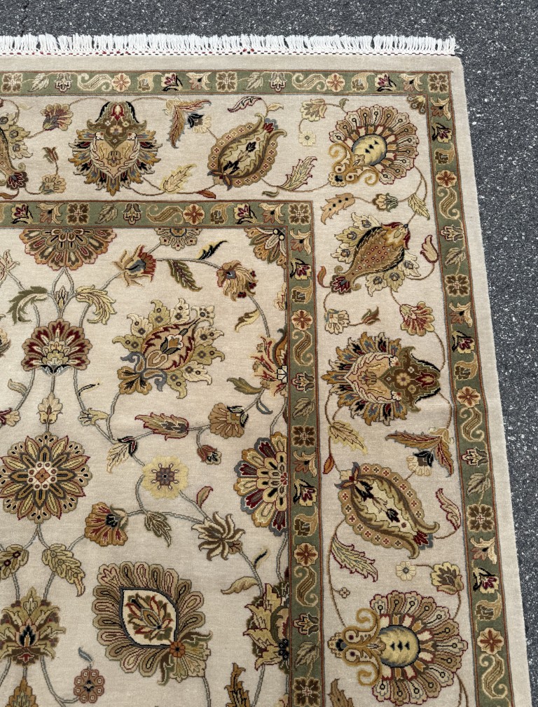 9x12 Persian Tabriz-Style Hand-Knotted Area Rug 9x12 Persian Tabriz-Style Hand-Knotted Area Rug
