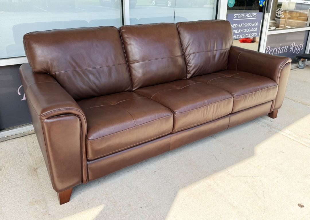 Contemporary Brown Leather Three-Cushion Sofa Contemporary Brown Leather Three-Cushion Sofa