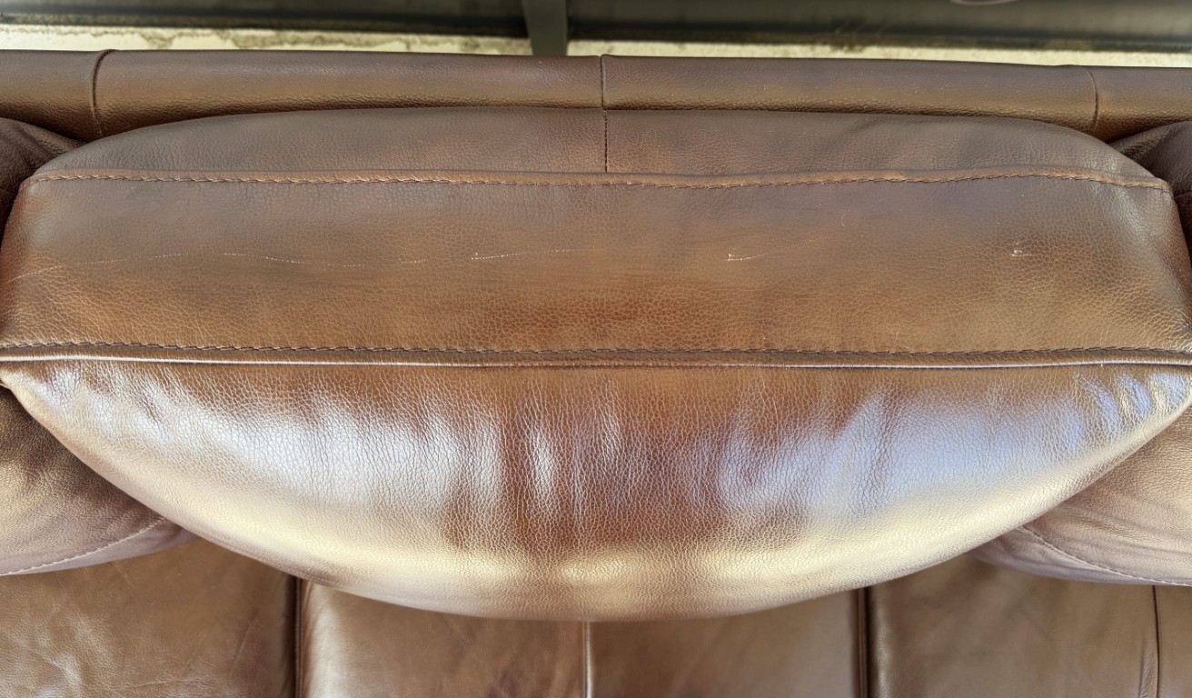 Contemporary Brown Leather Three-Cushion Sofa Contemporary Brown Leather Three-Cushion Sofa