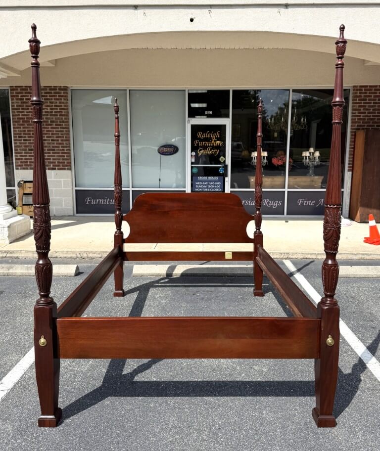 Lexington Queen Size Mahogany Rice Carved Poster Bed Frame Lexington Queen Size Mahogany Rice Carved Poster Bed Frame