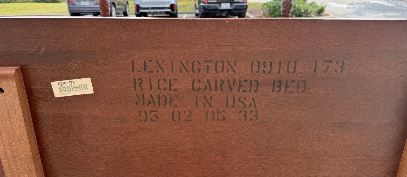 Lexington Queen Size Mahogany Rice Carved Poster Bed Frame Lexington Queen Size Mahogany Rice Carved Poster Bed Frame