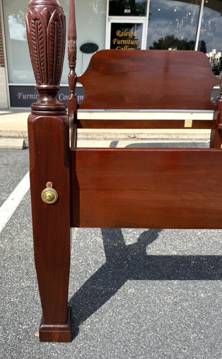 Lexington Queen Size Mahogany Rice Carved Poster Bed Frame Lexington Queen Size Mahogany Rice Carved Poster Bed Frame