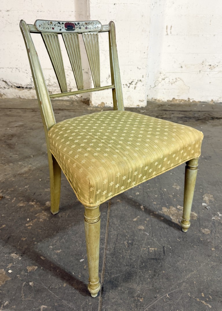 Set of 4 Neoclassical-Style Hand-Painted Arrow-Back Dining Chairs Set of 4 Neoclassical-Style Hand-Painted Arrow-Back Dining Chairs