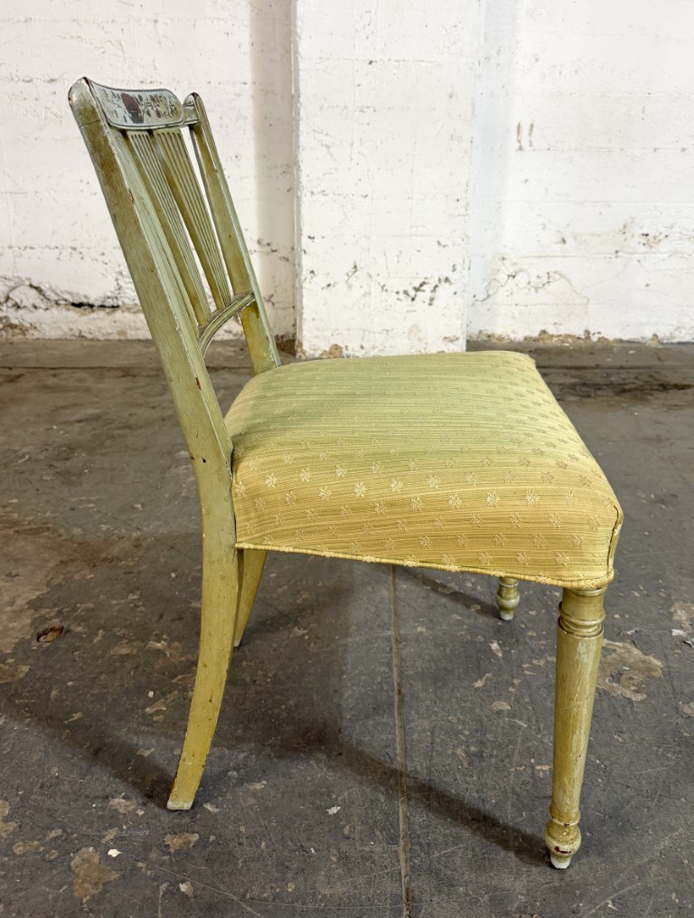 Set of 4 Neoclassical-Style Hand-Painted Arrow-Back Dining Chairs Set of 4 Neoclassical-Style Hand-Painted Arrow-Back Dining Chairs