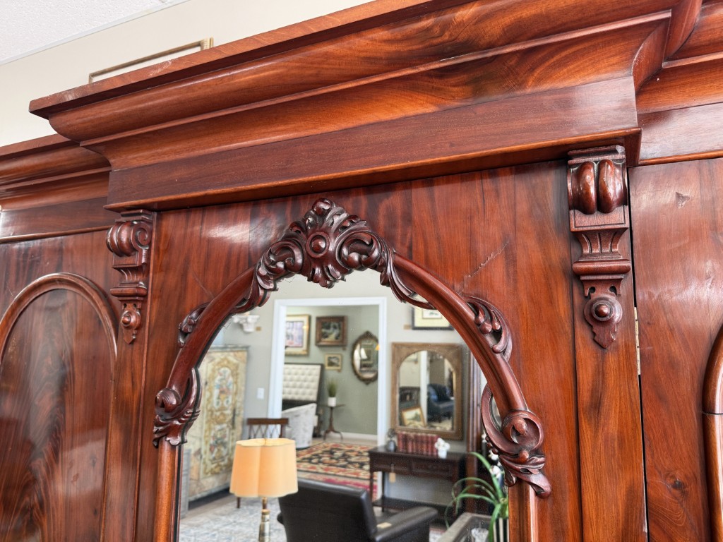 19th Century Flamed Mahogany Triple Wardrobe with Center Mirror & Fitted Interior 19th Century Flamed Mahogany Triple Wardrobe with Center Mirror & Fitted Interior