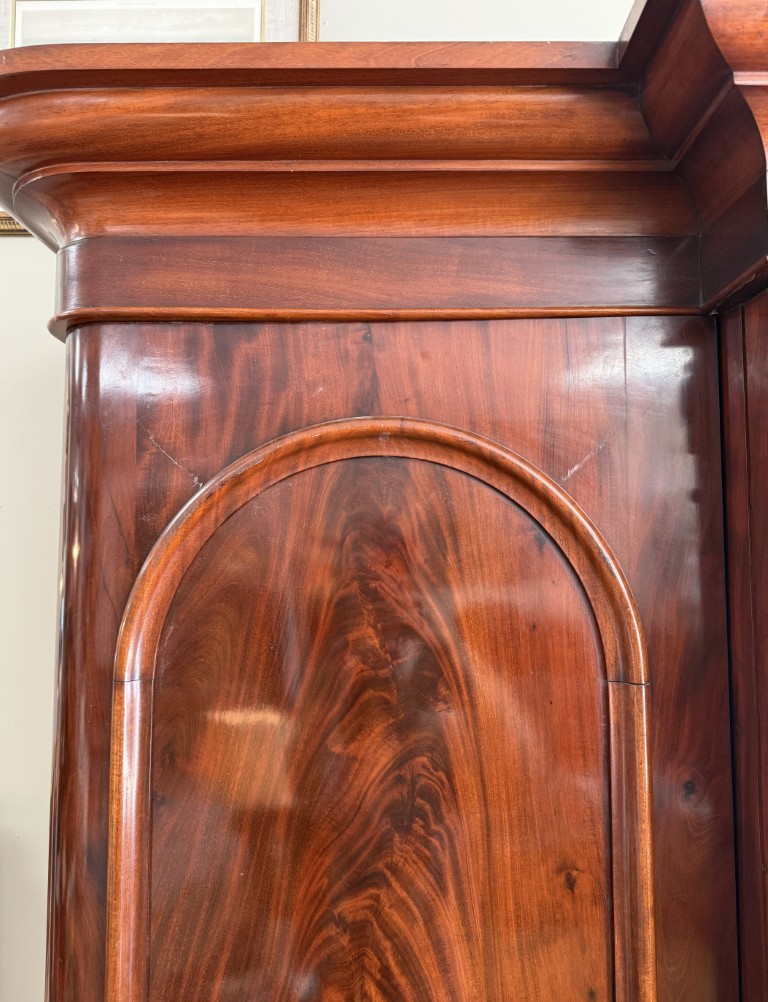 19th Century Flamed Mahogany Triple Wardrobe with Center Mirror & Fitted Interior 19th Century Flamed Mahogany Triple Wardrobe with Center Mirror & Fitted Interior