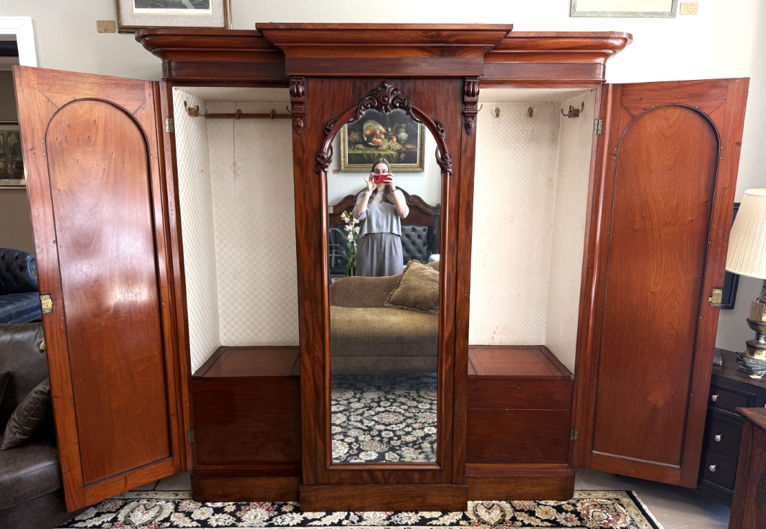 19th Century Flamed Mahogany Triple Wardrobe with Center Mirror & Fitted Interior 19th Century Flamed Mahogany Triple Wardrobe with Center Mirror & Fitted Interior