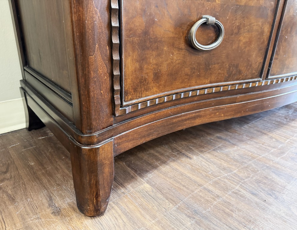 Universal Furniture Transitional Burled-Finish Dresser with Mirror Universal Furniture Transitional Burled-Finish Dresser with Mirror