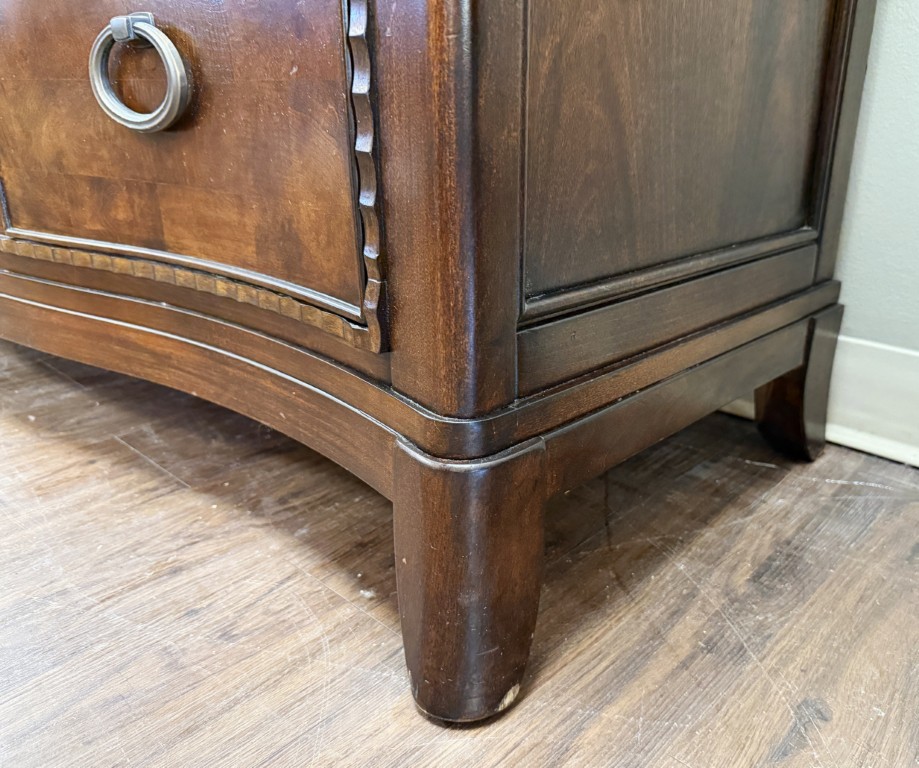 Universal Furniture Transitional Burled-Finish Dresser with Mirror Universal Furniture Transitional Burled-Finish Dresser with Mirror