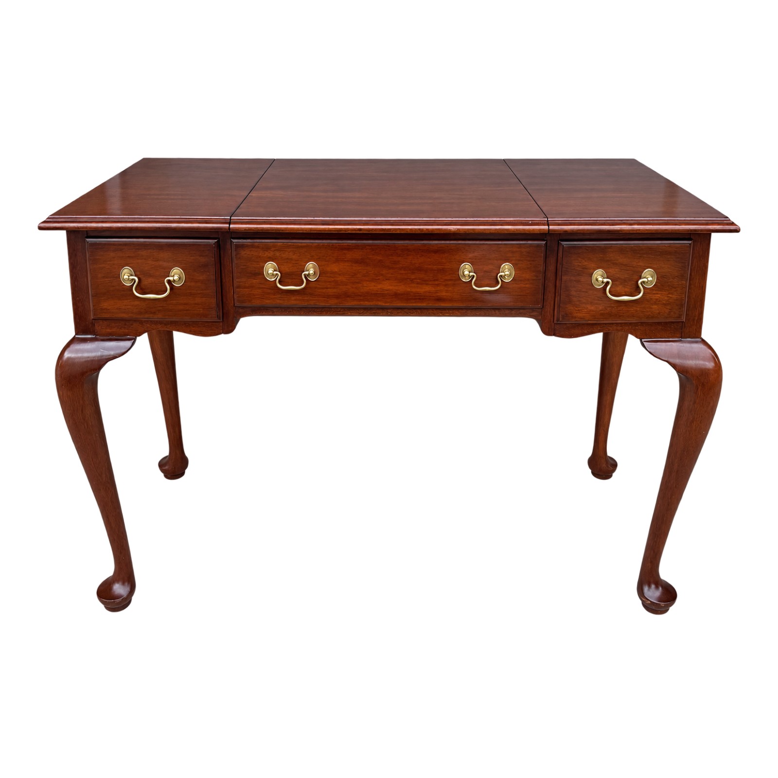 Henkel Harris Solid Mahogany Vanity Model No. 2704 Henkel Harris Solid Mahogany Vanity Model No. 2704