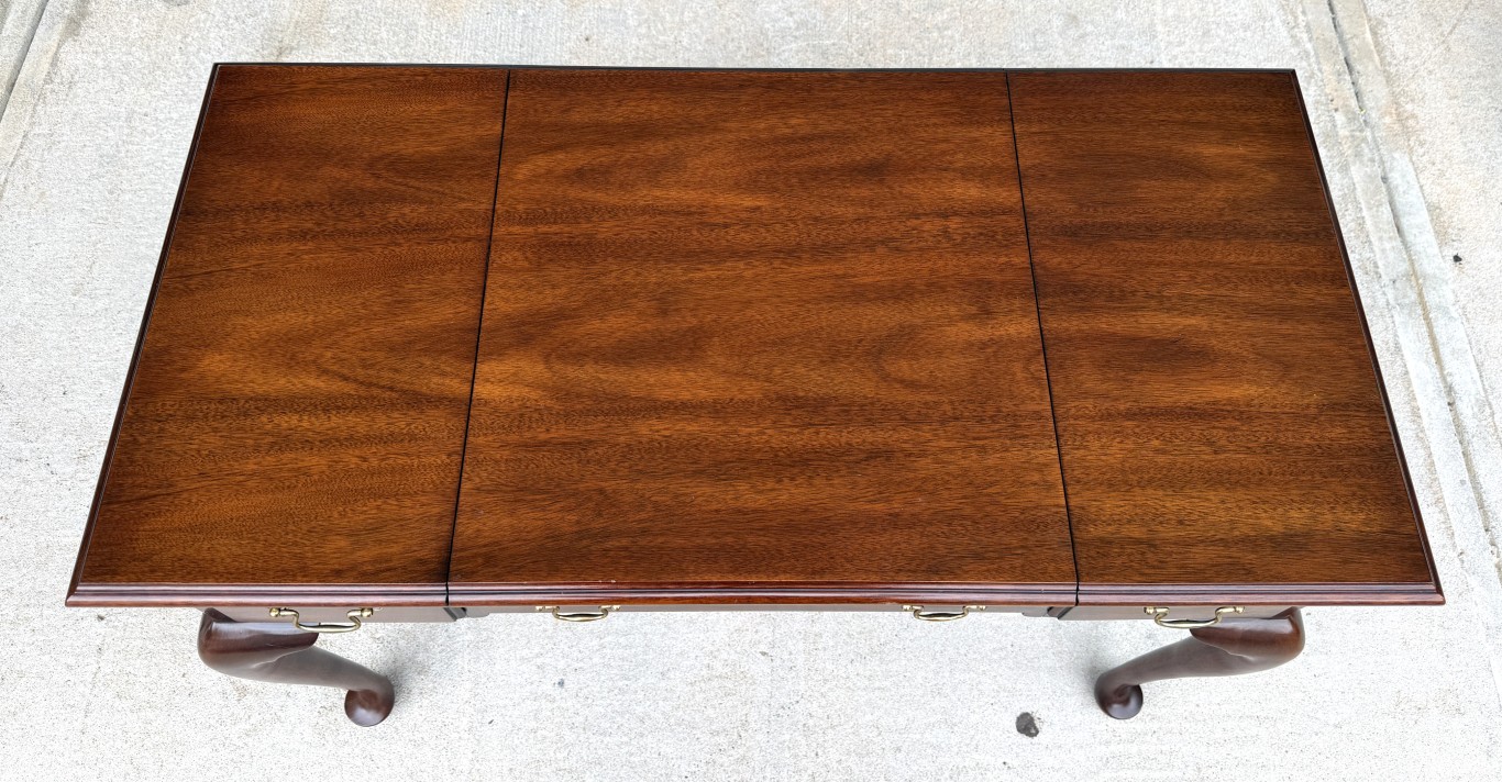 Henkel Harris Solid Mahogany Vanity Model No. 2704 Henkel Harris Solid Mahogany Vanity Model No. 2704