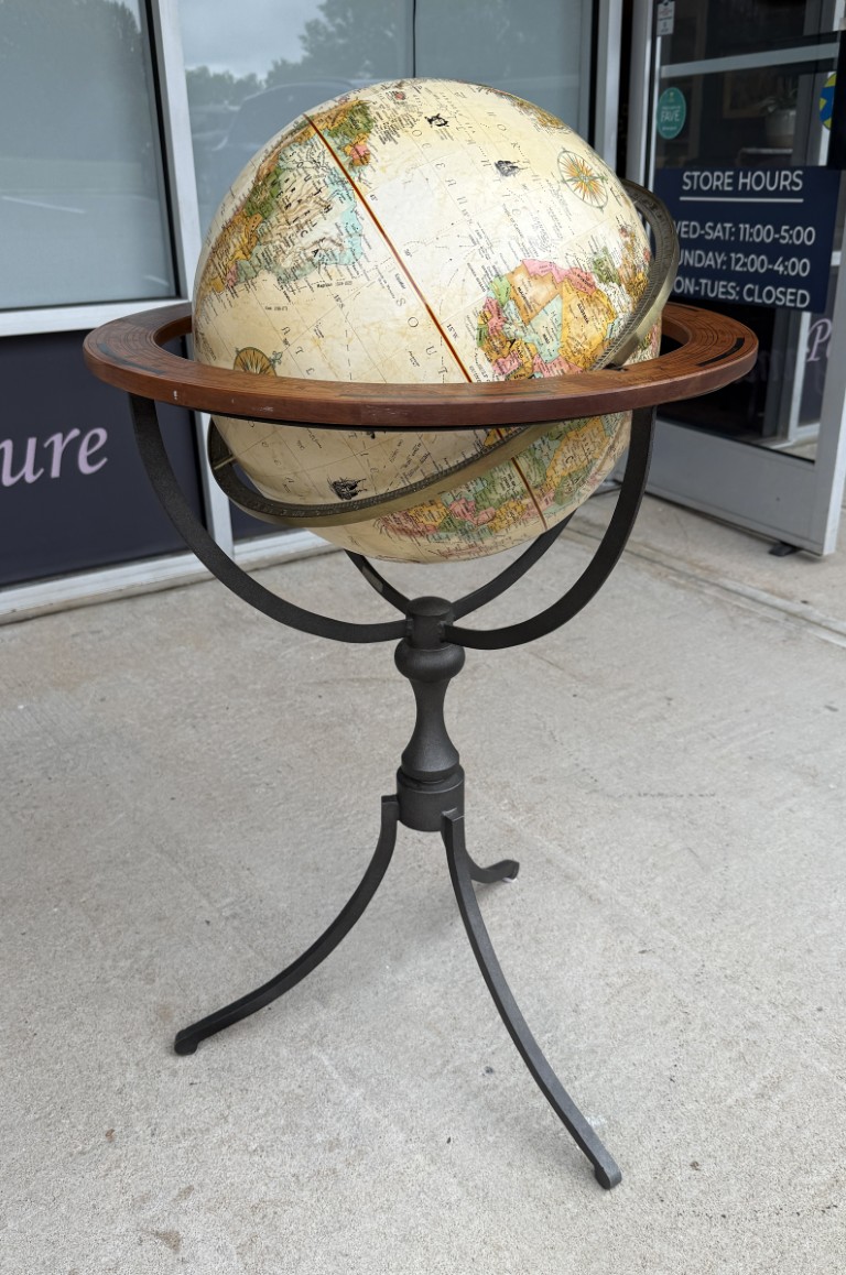 Replogle Santa Fe 16" World Floor Globe with Wood Horizon Ring Model #27812 Replogle Santa Fe 16" World Floor Globe with Wood Horizon Ring Model #27812