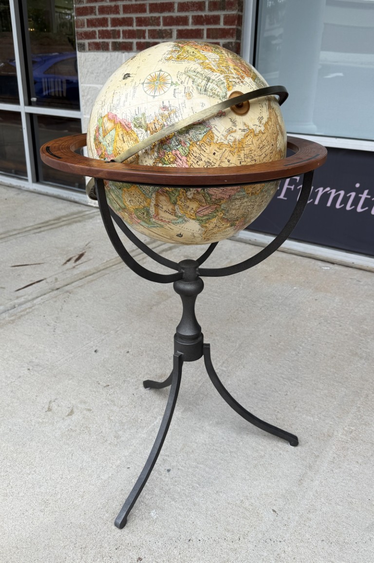 Replogle Santa Fe 16" World Floor Globe with Wood Horizon Ring Model #27812 Replogle Santa Fe 16" World Floor Globe with Wood Horizon Ring Model #27812