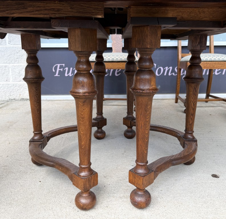 7 Piece Refinished Antique Oak Round Dining Set with Two Leaves 7 Piece Refinished Antique Oak Round Dining Set with Two Leaves