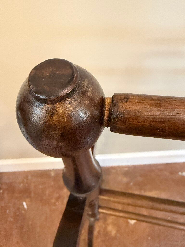 Antique Mahogany Barley Twist Quilt Rack / Towel Rack Antique Mahogany Barley Twist Quilt Rack / Towel Rack