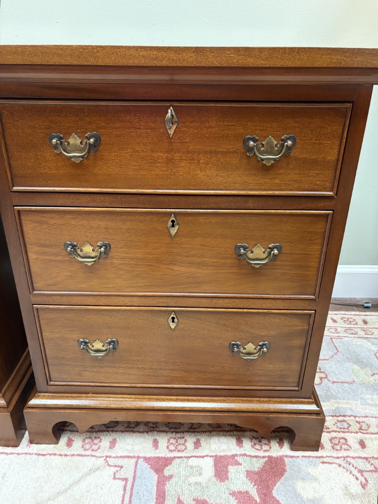 Pair of (Unsigned) Craftique Three Drawer Nightstands Pair of (Unsigned) Craftique Three Drawer Nightstands