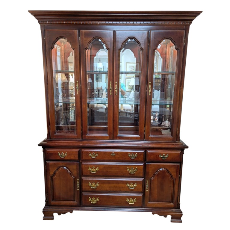 Sumter Mahogany China Cabinet Sumter Mahogany China Cabinet