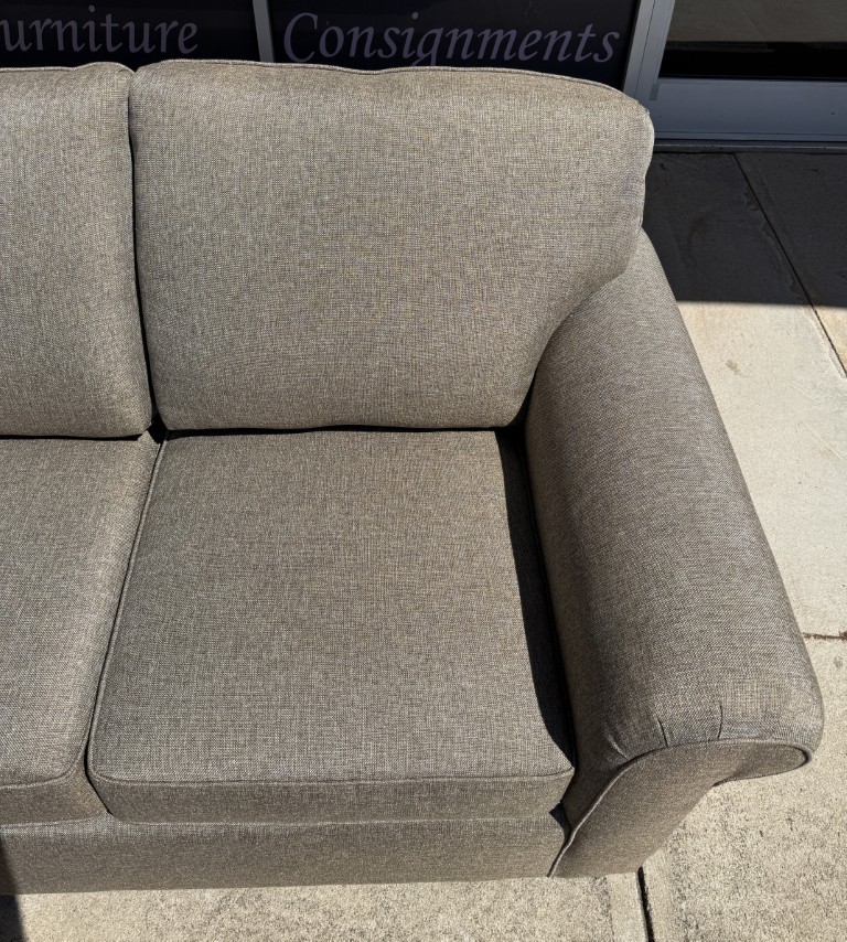 New Hickory-Fry Light Brown Upholstered Sofa New Hickory-Fry Light Brown Upholstered Sofa