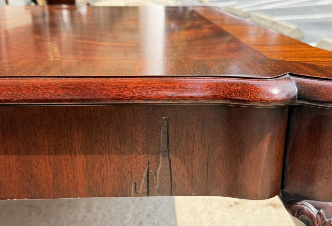 Henkel Harris Georgian Cocktail Table Model No. 5250W Henkel Harris Georgian Cocktail Table Model No. 5250W