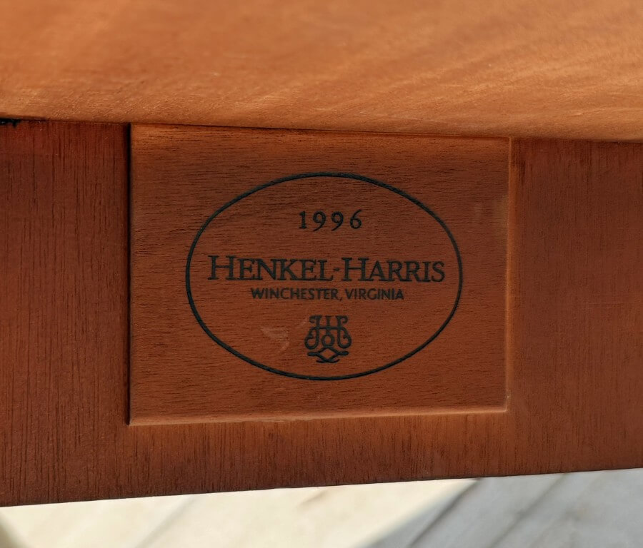 Henkel Harris Georgian Cocktail Table Model No. 5250W Henkel Harris Georgian Cocktail Table Model No. 5250W