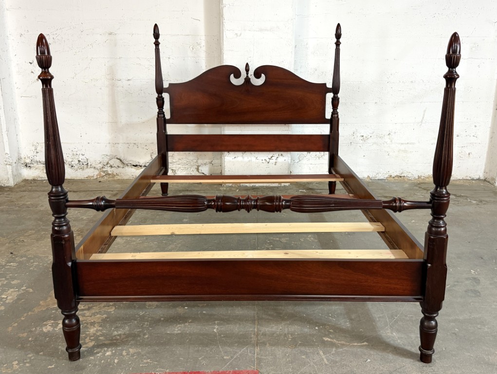 Traditional Mahogany Full Size Four Poster Bed Frame by Dixie Traditional Mahogany Full Size Four Poster Bed Frame by Dixie
