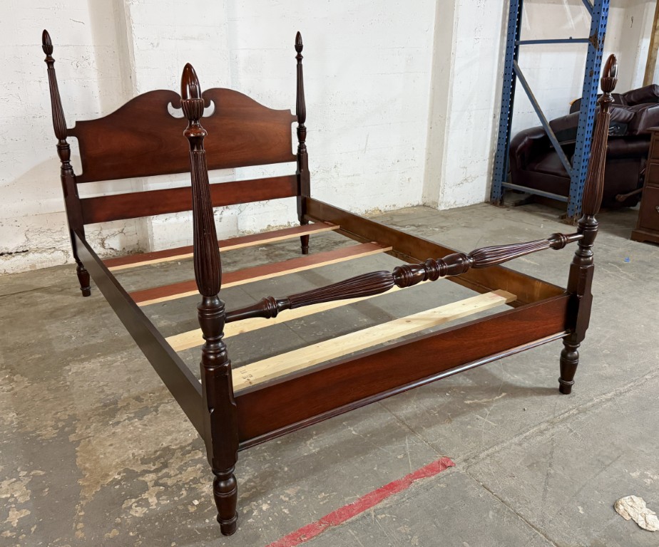 Traditional Mahogany Full Size Four Poster Bed Frame by Dixie Traditional Mahogany Full Size Four Poster Bed Frame by Dixie