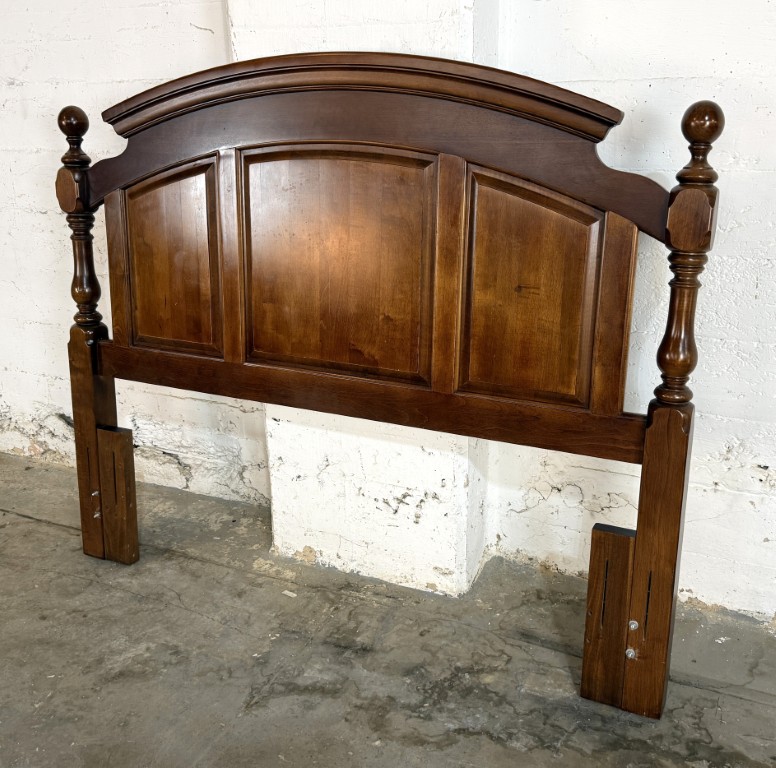 Cherry Paneled Queen/Full Size Headboard with Turned Posts Cherry Paneled Queen/Full Size Headboard with Turned Posts
