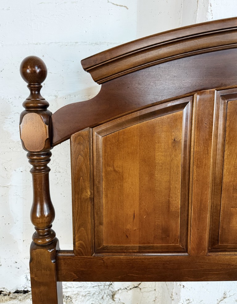 Cherry Paneled Queen/Full Size Headboard with Turned Posts Cherry Paneled Queen/Full Size Headboard with Turned Posts