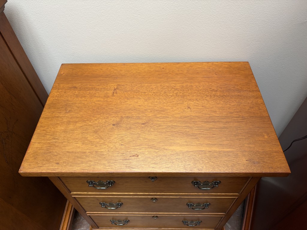 Craftique Chest with Dresser and Mirror and Nightstand Craftique Chest with Dresser and Mirror and Nightstand