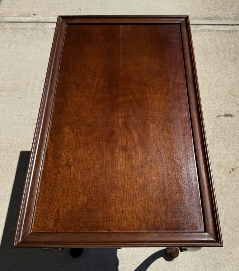 Ethan Allen Solid Cherry Queen Anne Tea Table Ethan Allen Solid Cherry Queen Anne Tea Table